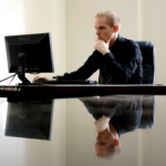 Micro Workouts for Office Worker :How to Stay Fit at Work Without Leaving Your Chair